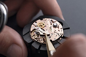 深圳万国手表在那里维修